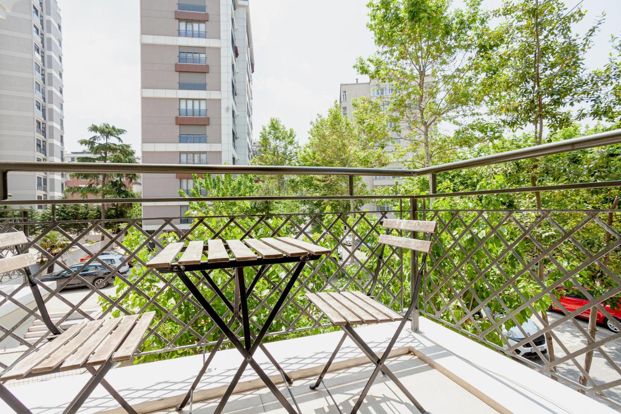 Whisper Flats By Oval * Istanbul